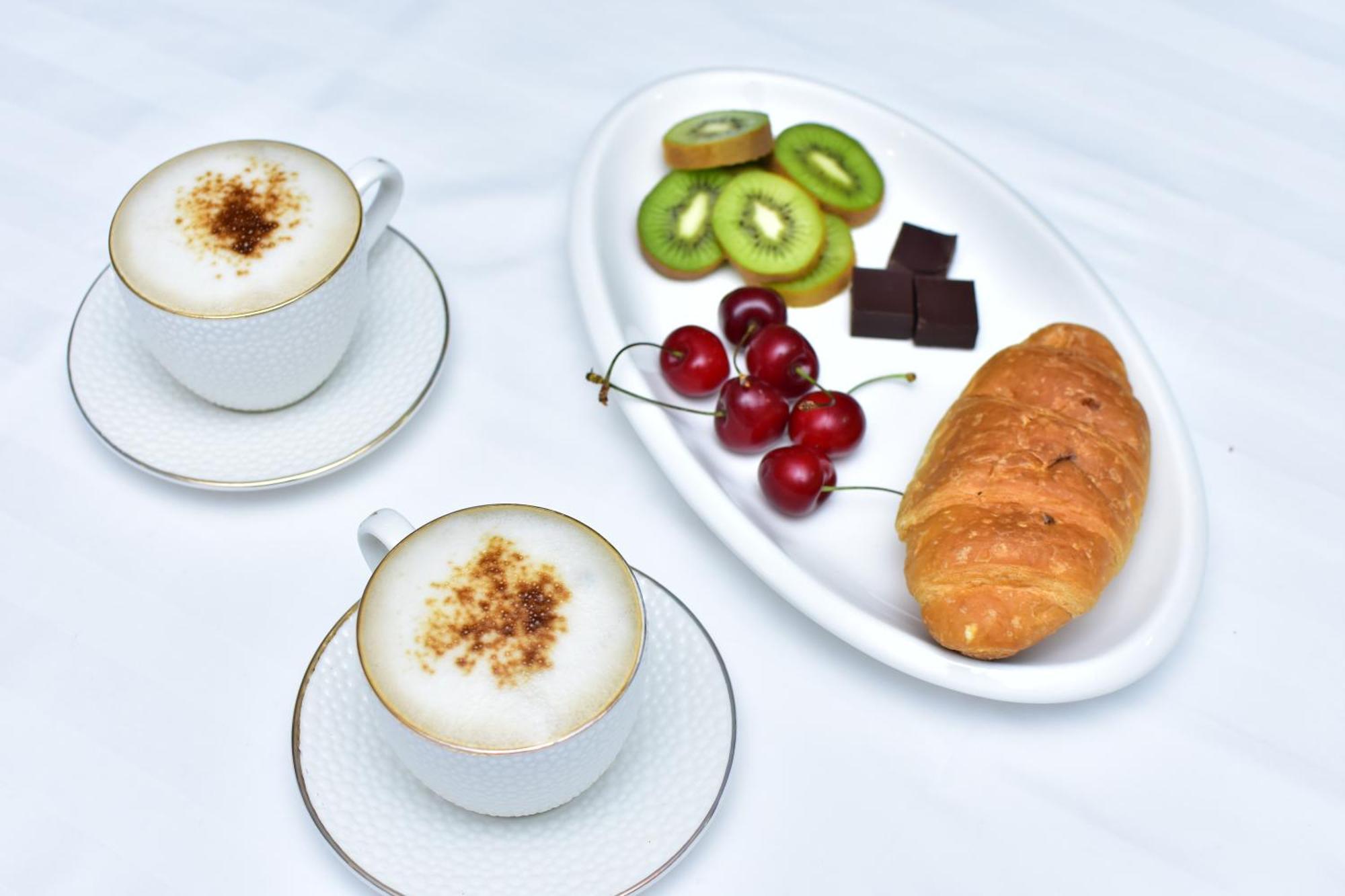 Hotel Chveni Sakhli Batumi Ngoại thất bức ảnh